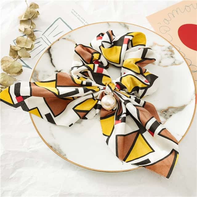Picassoinspireret Kort Tørklæde-Scrunchie